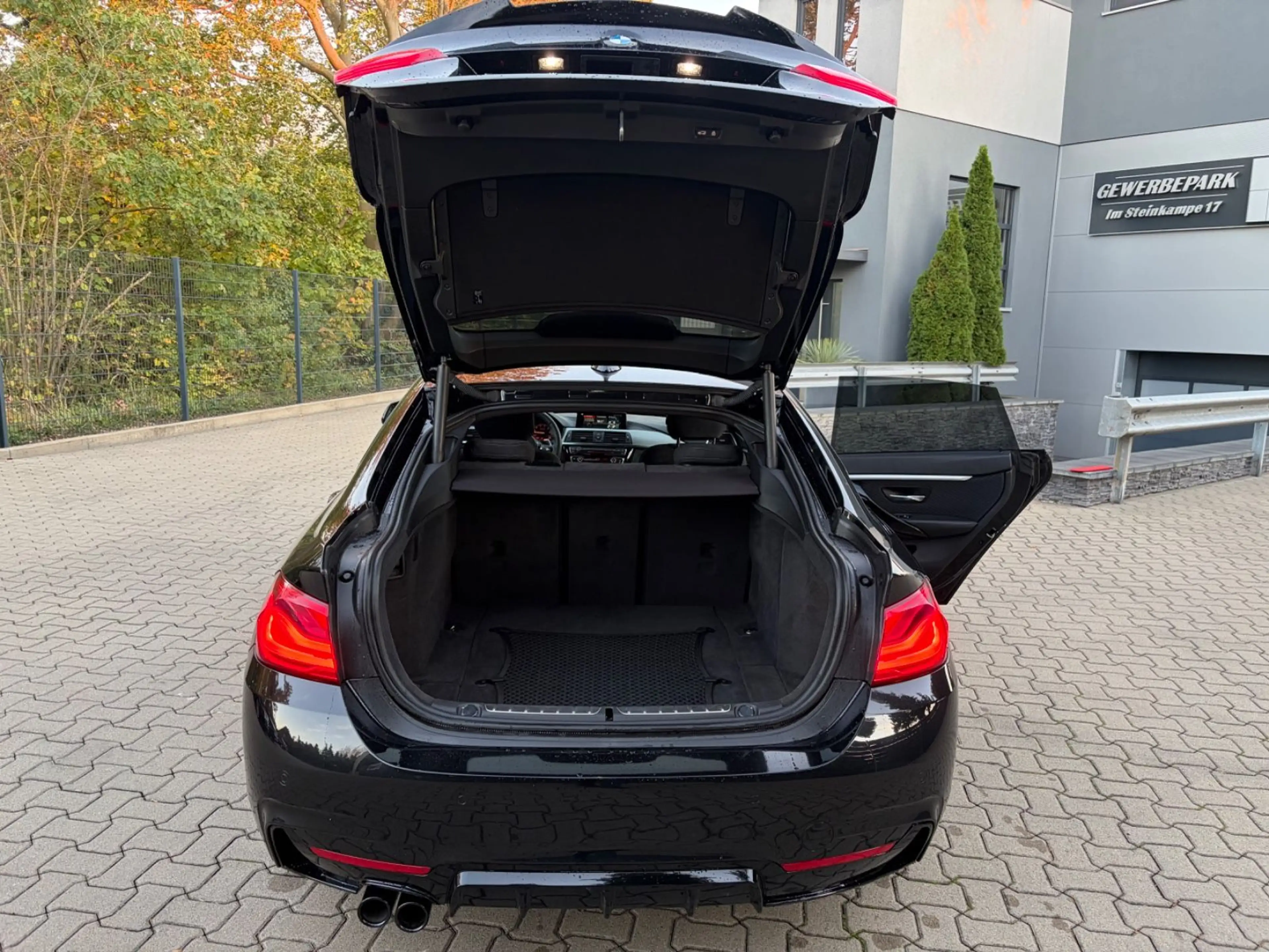 BMW 430 i Gran Coupe M Sport — photo 13