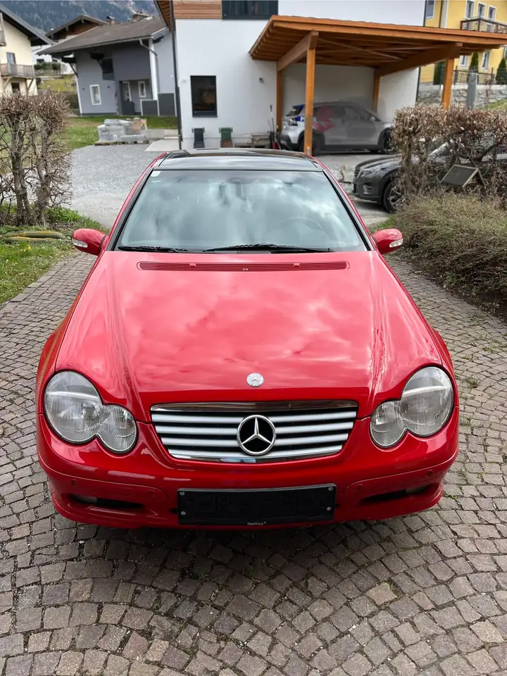 Mercedes-Benz C 200 Kompressor Coupé Sequentronic, foto 3