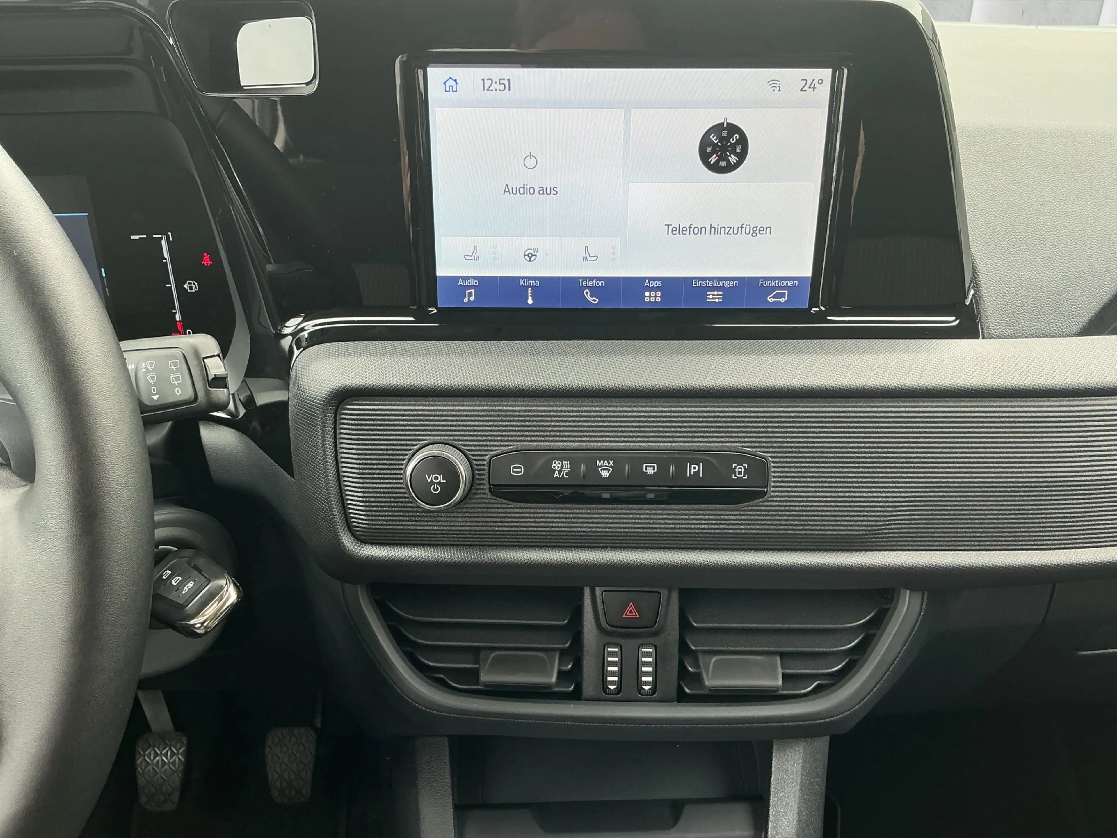 Ford Tourneo Courier 1.0 EcoBoost Trend (EURO 6e) — photo 15