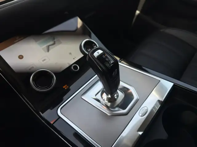 Land Rover Range Rover Evoque view 13