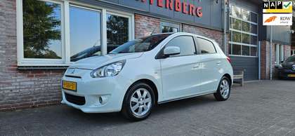 Mitsubishi Space Star 1.0 Intense Airco/Clima! 5-Deurs! NAP! Nieuwe Apk!