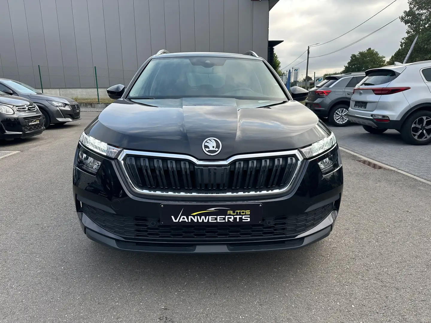 Skoda Kamiq 1.0 TSI Style, CARPLAY-ANDROID / CAMERA / ACC Negro - 2