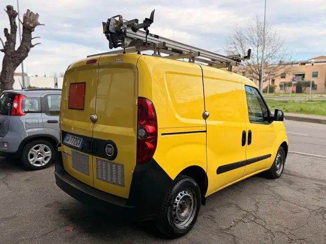 Fiat Doblo view 5