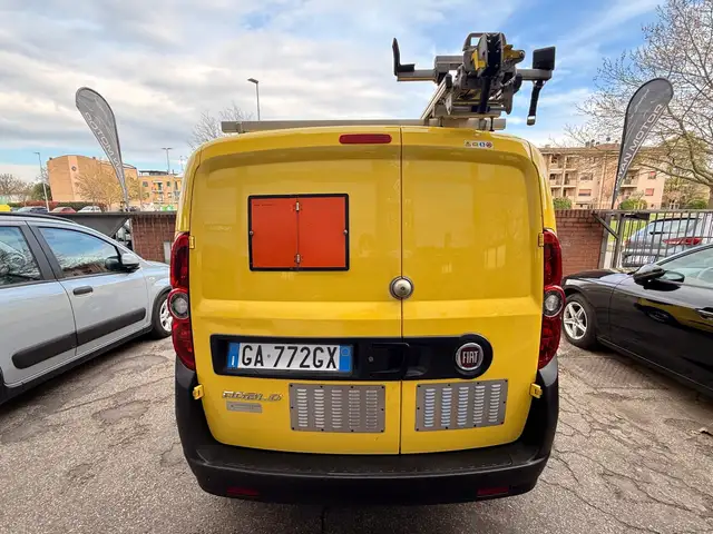 Fiat Doblo view 6