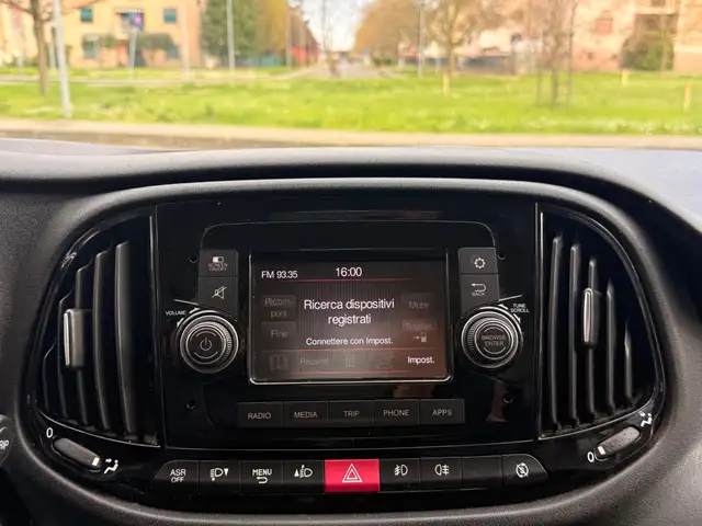 Fiat Doblo view 8