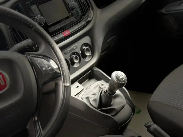 Fiat Doblo view 11