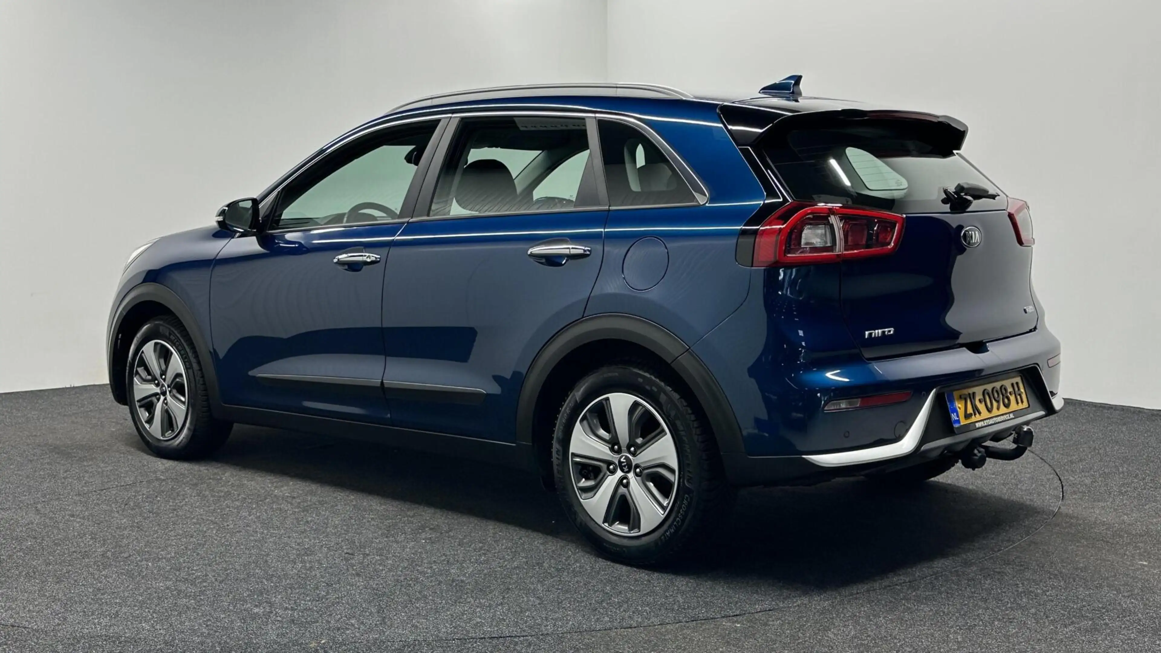 Kia Niro 1.6 GDi Hybrid ExecutiveLine CAMERA NAVI ECC TREKH — photo 4