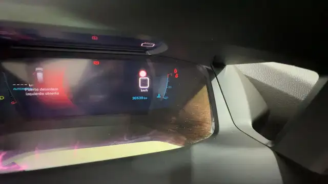 Peugeot 2008 view 20