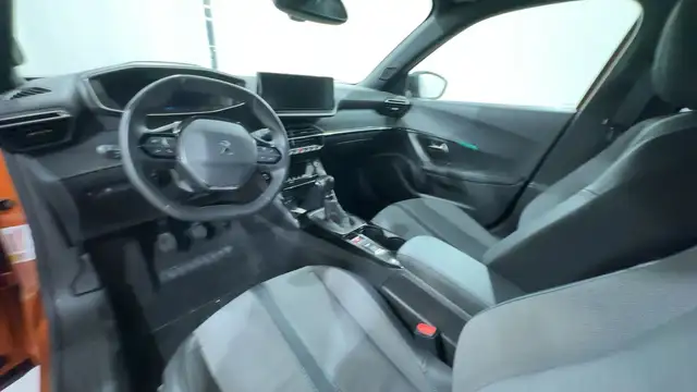 Peugeot 2008 view 14
