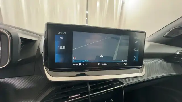Peugeot 2008 view 16