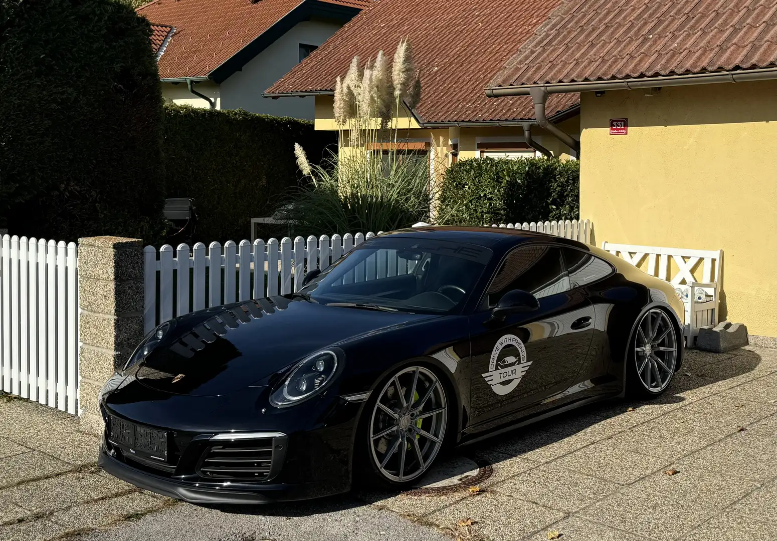 Porsche 991 911 Carrera 4S Coupé PDK S Schwarz - 2