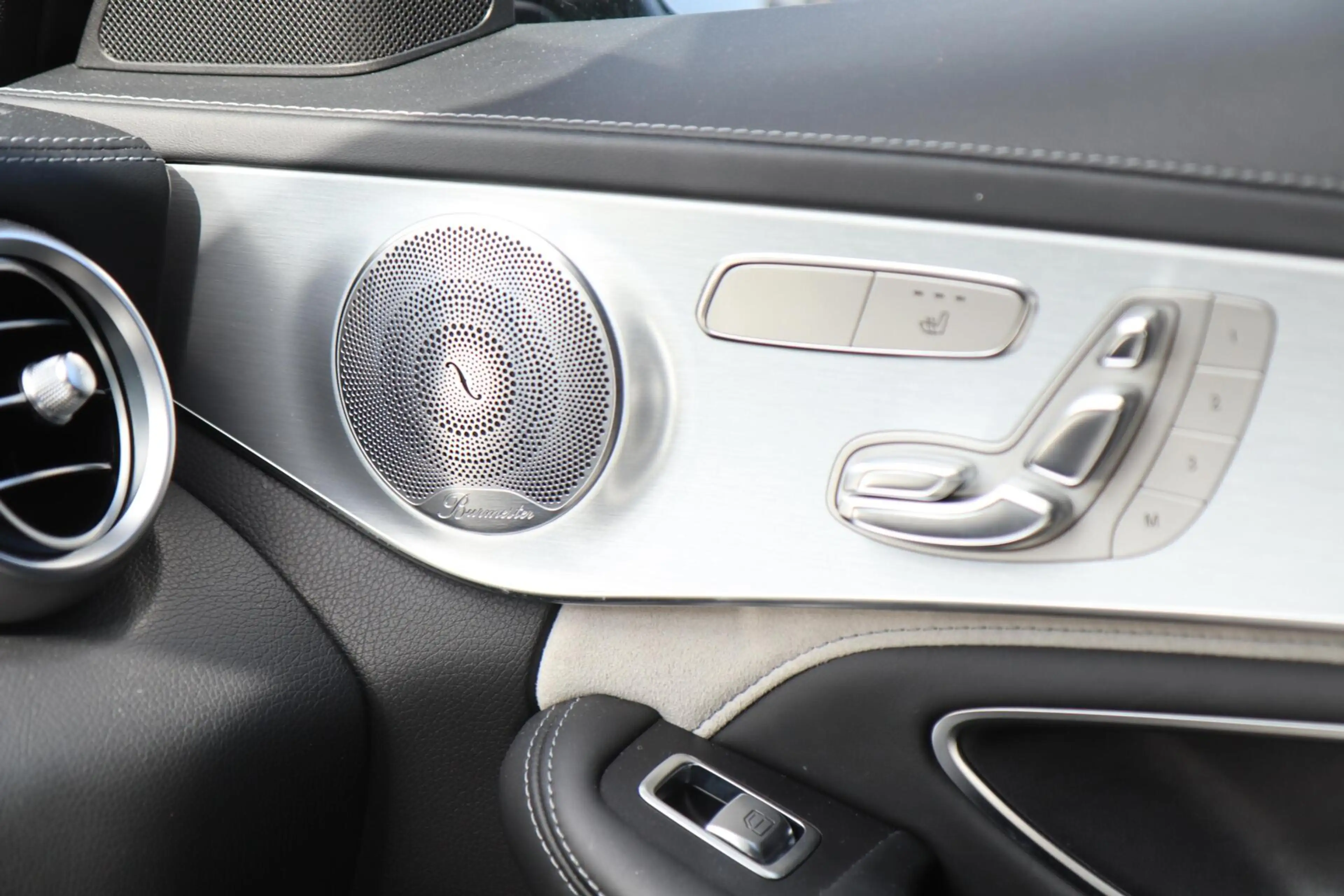 Mercedes-Benz C 63 AMG Estate S Edition 1 — photo 13