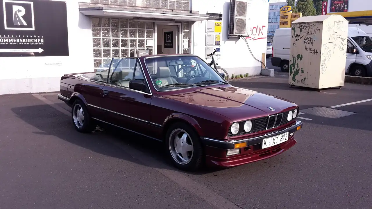 BMW 325i, foto 1