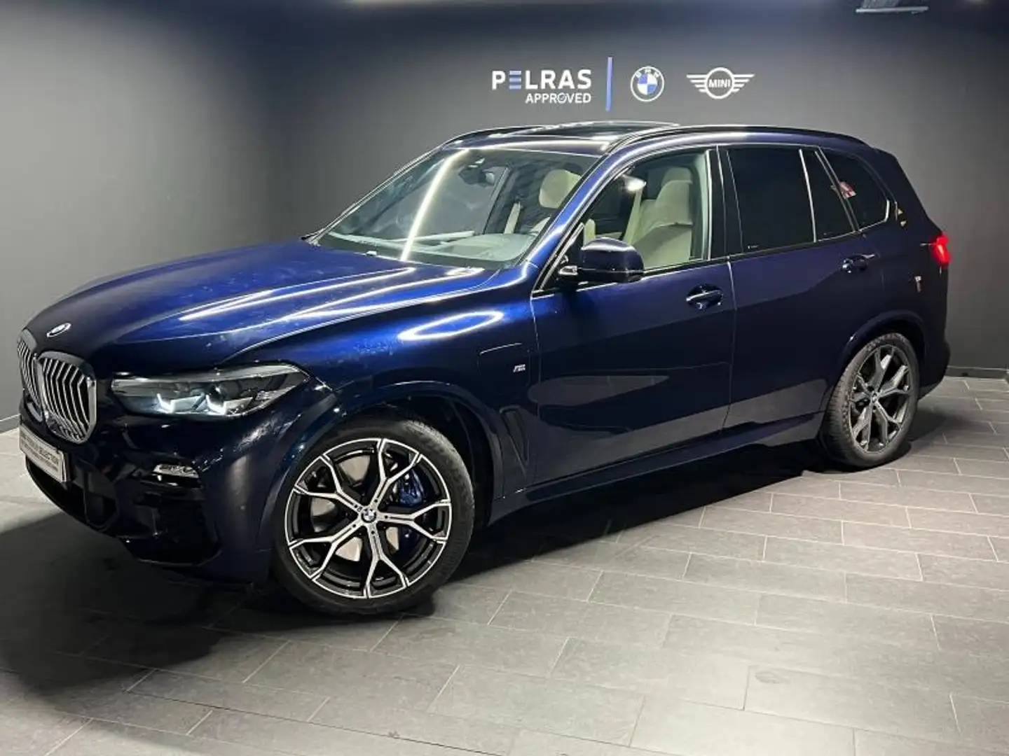 BMW X5 xDrive45e 394ch M Sport 17cv Blau - 1