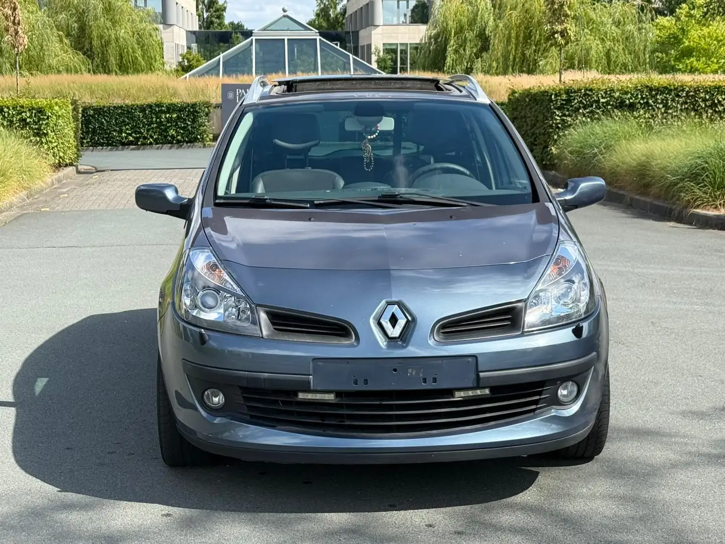 Renault Clio 1.5 dCi Pack GT FAP - 2