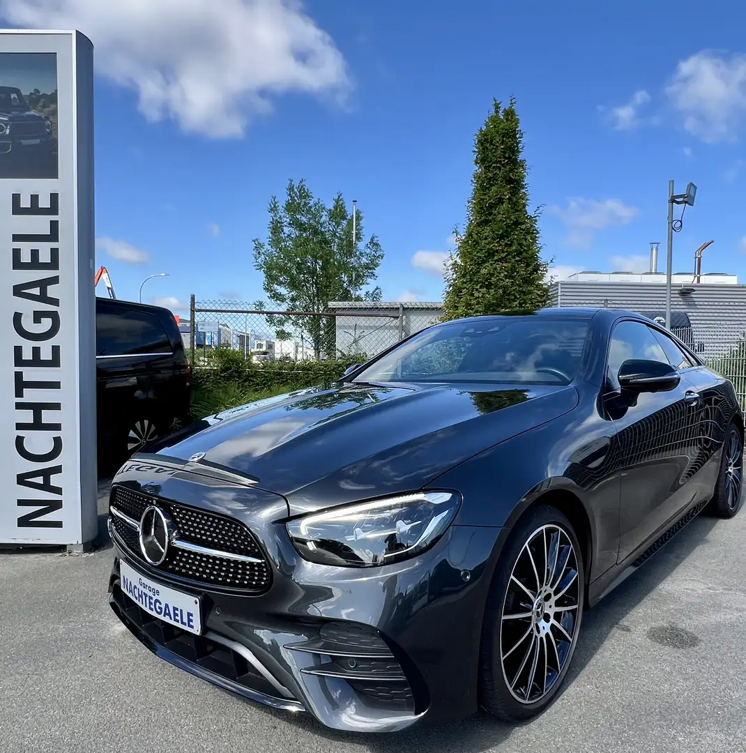Mercedes-Benz E 220 Coupé 4MAT / AMG PAK-DISTRONIC-PANO DAK-AIRMAT Grigio - 1