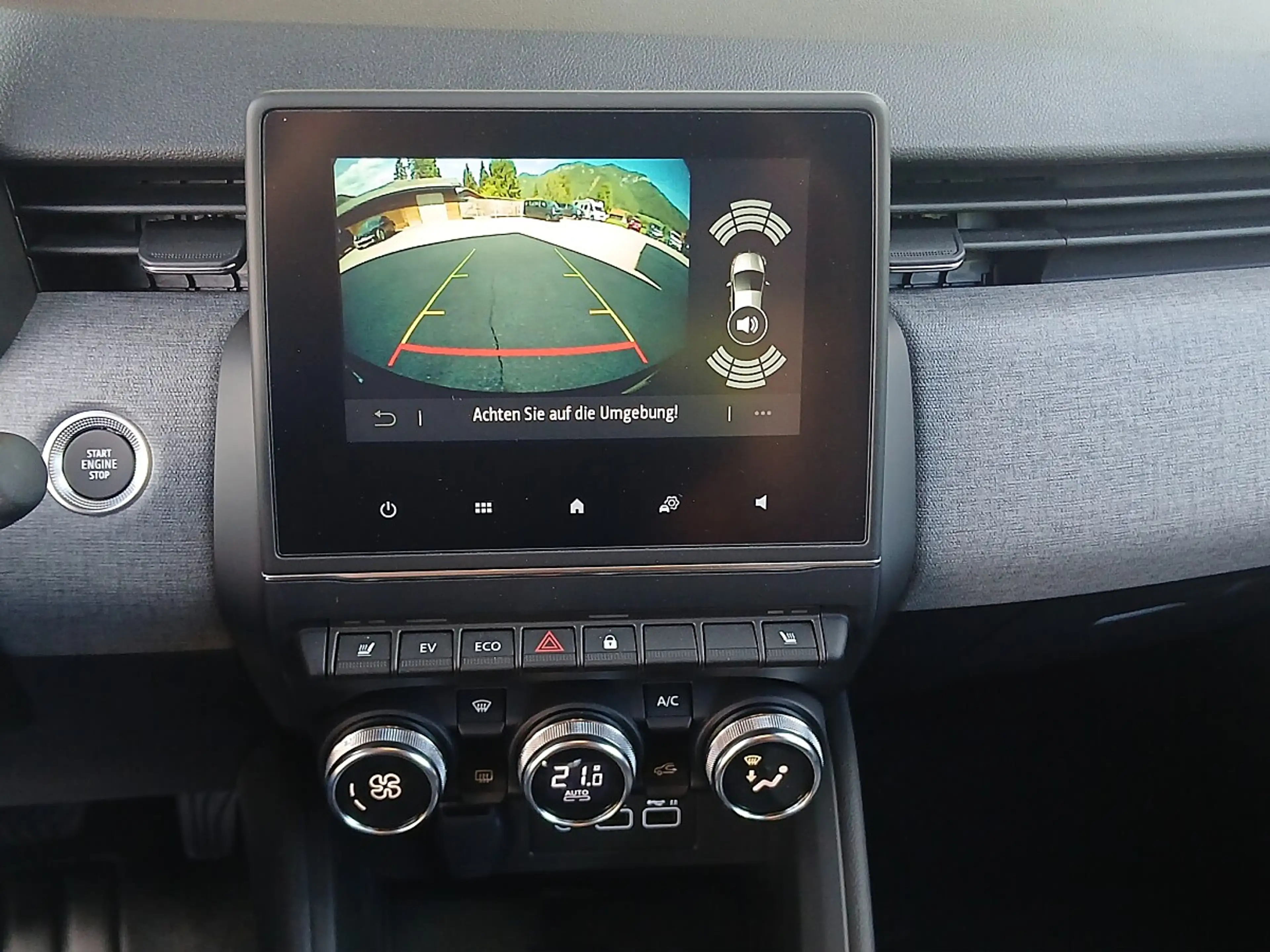 Mitsubishi Colt 1,6 HEV Invite Automatik * 19980 — photo 15