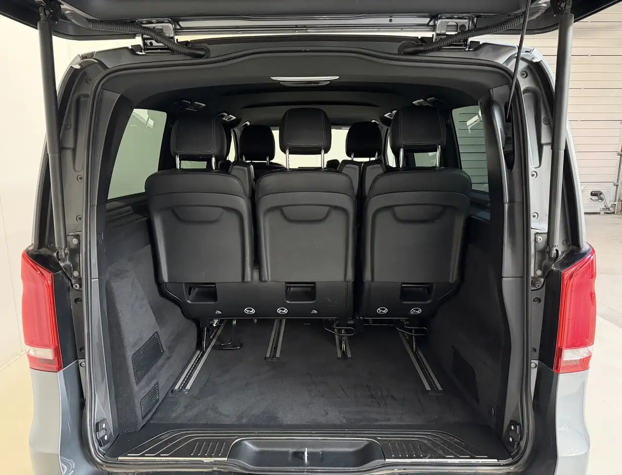 Mercedes-Benz EQV 93,3 Kwh 7 PL Long Range 415 KM SoH 95,..., миниатюра 22