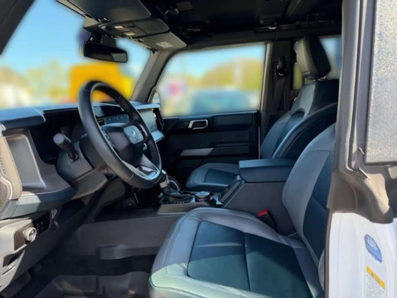 Ford Bronco 4x4 2.7 EcoBoost Outer Banks - neuwertig 7