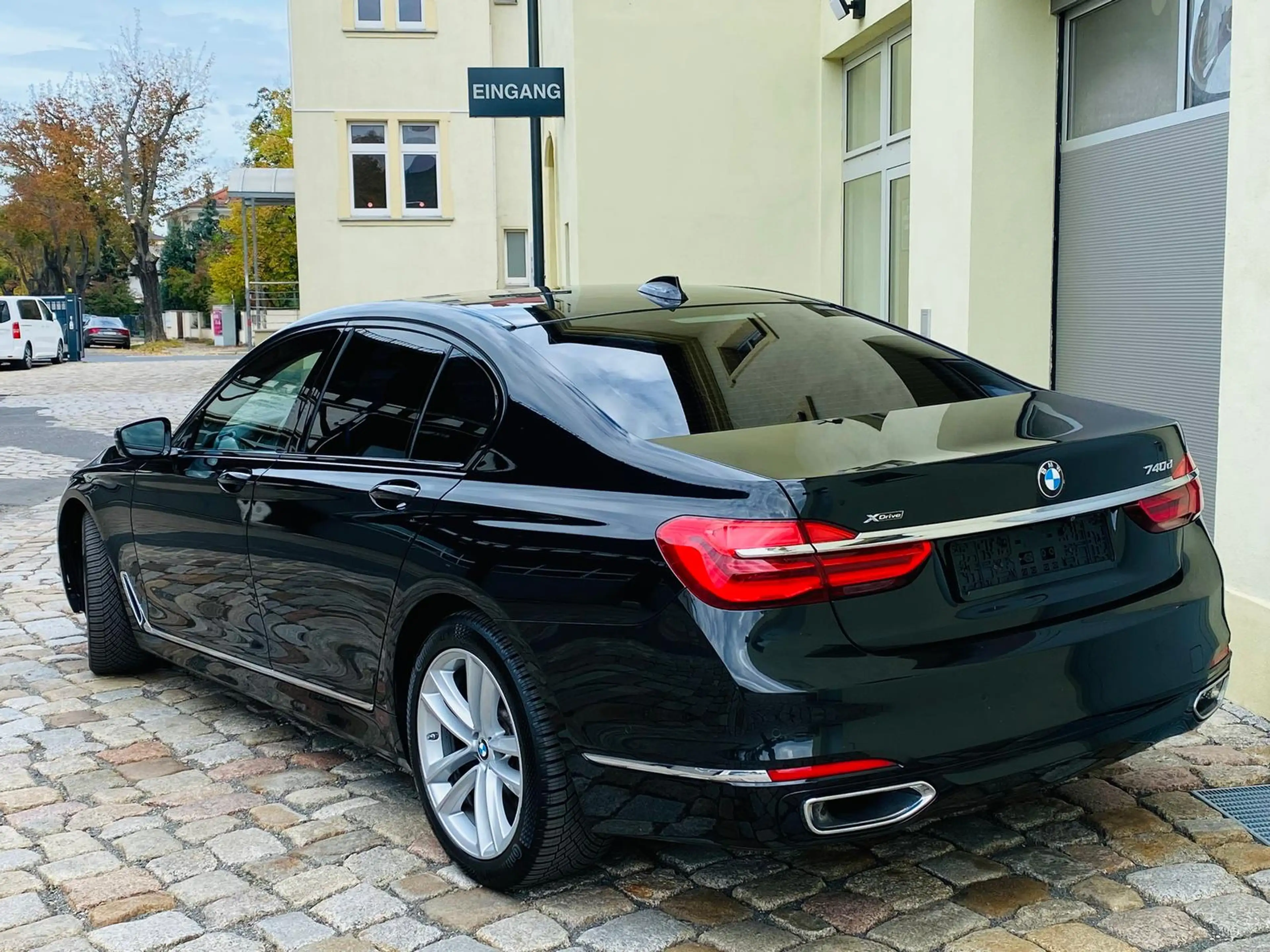BMW 740 d xDrive Shadow-Line +CARPLAY+HUD+LASER+360°+ — photo 3