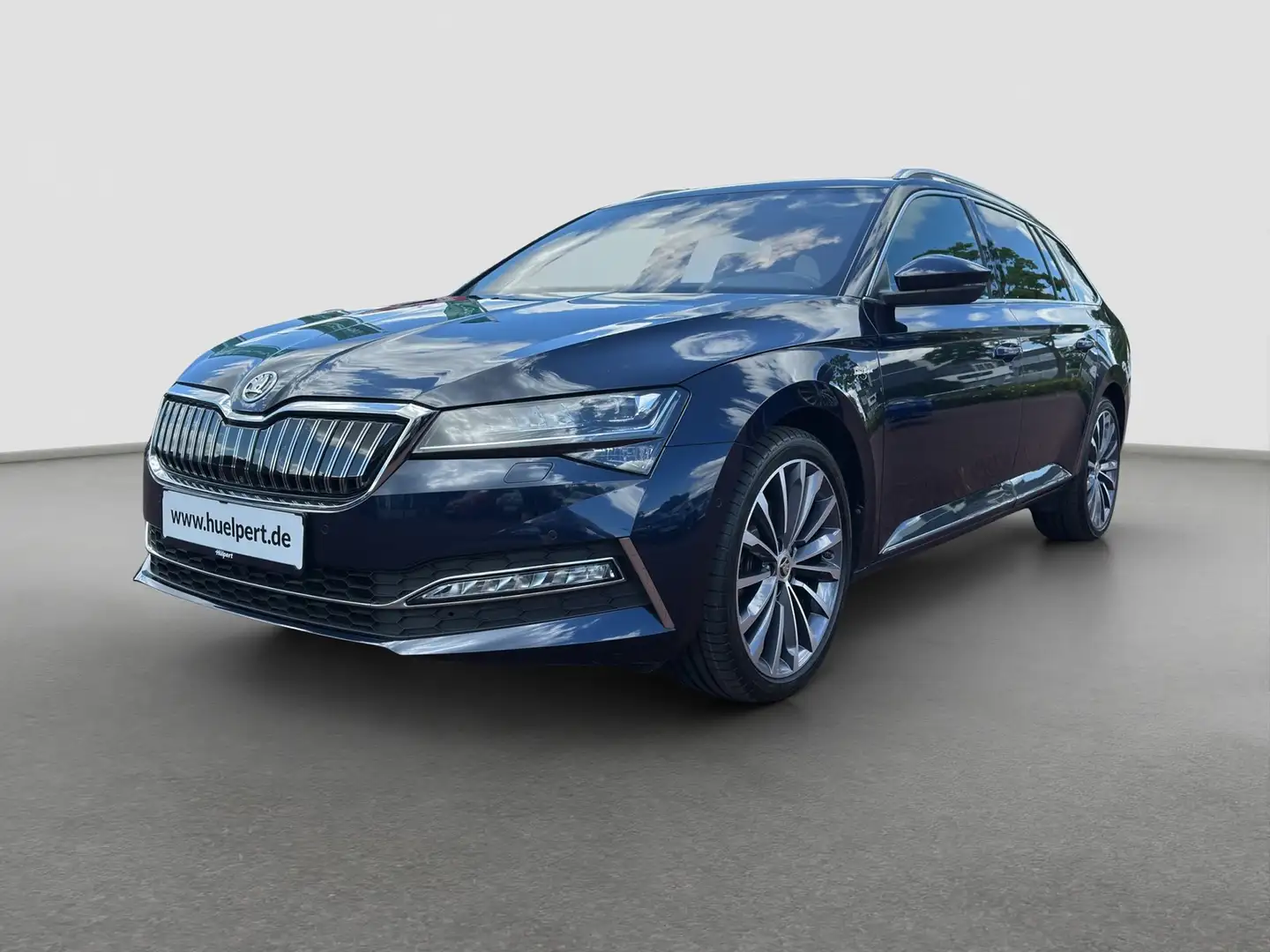 Skoda Superb Combi 1.4 iV L&K LEDER STANDHZ. PANO LM19 Blau - 2