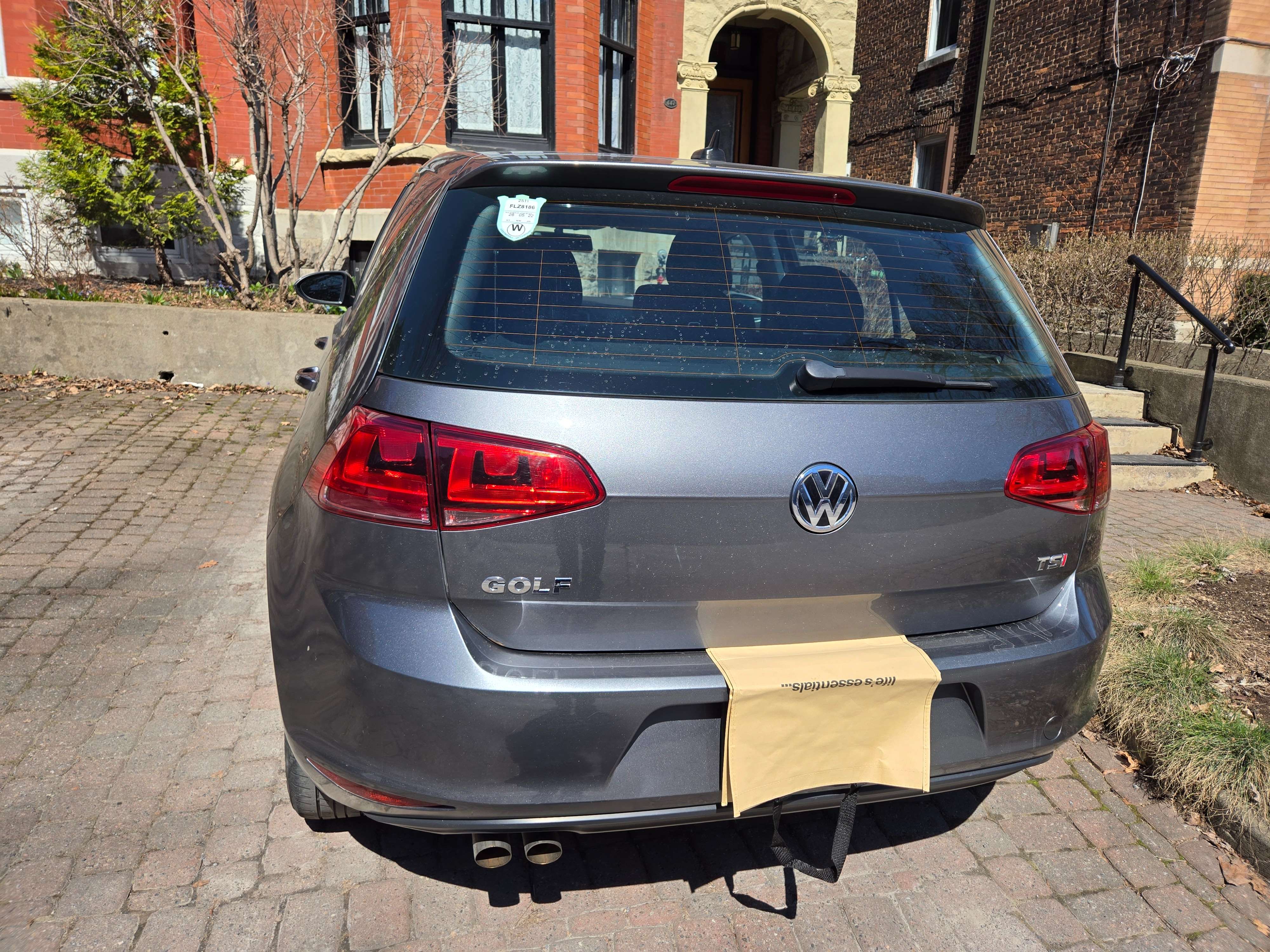 2017 Volkswagen Golf Trendline alt 3