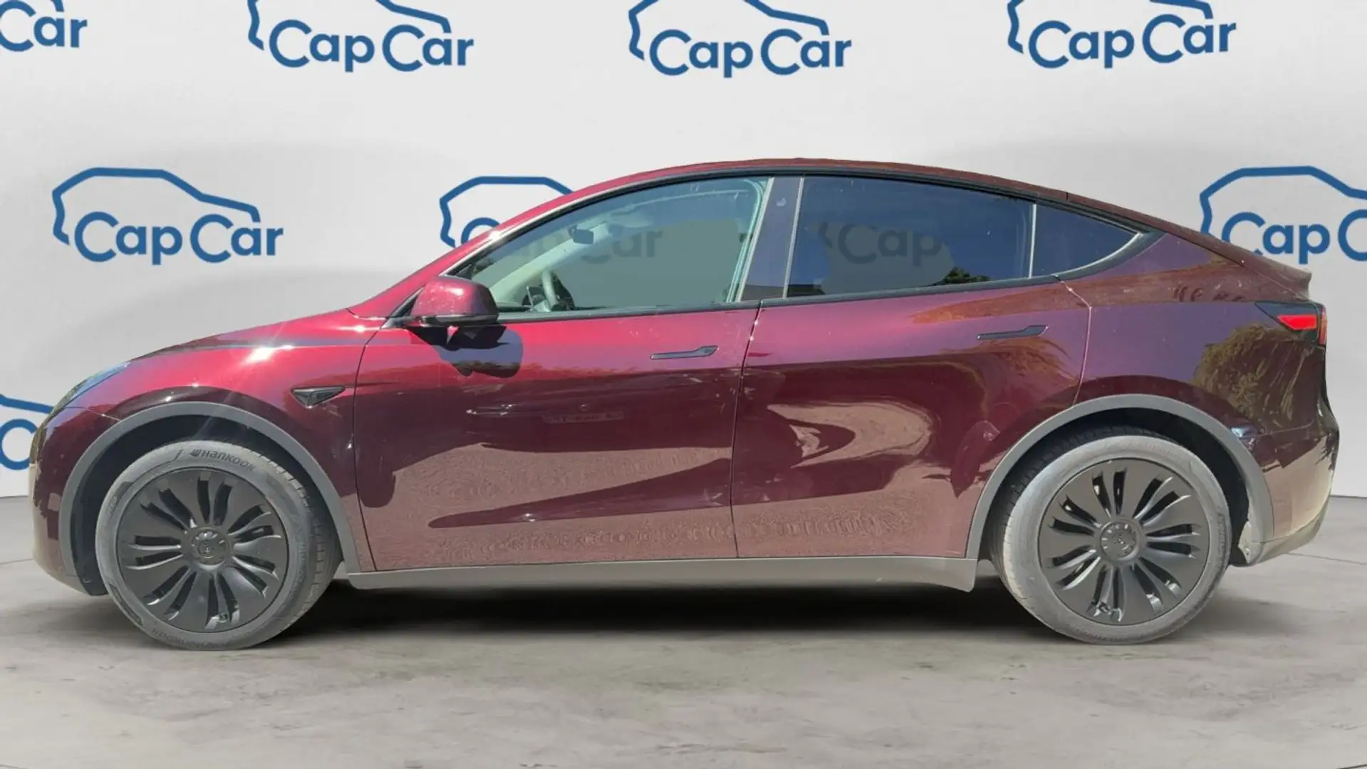 Tesla Model Y 300 Standard - 2