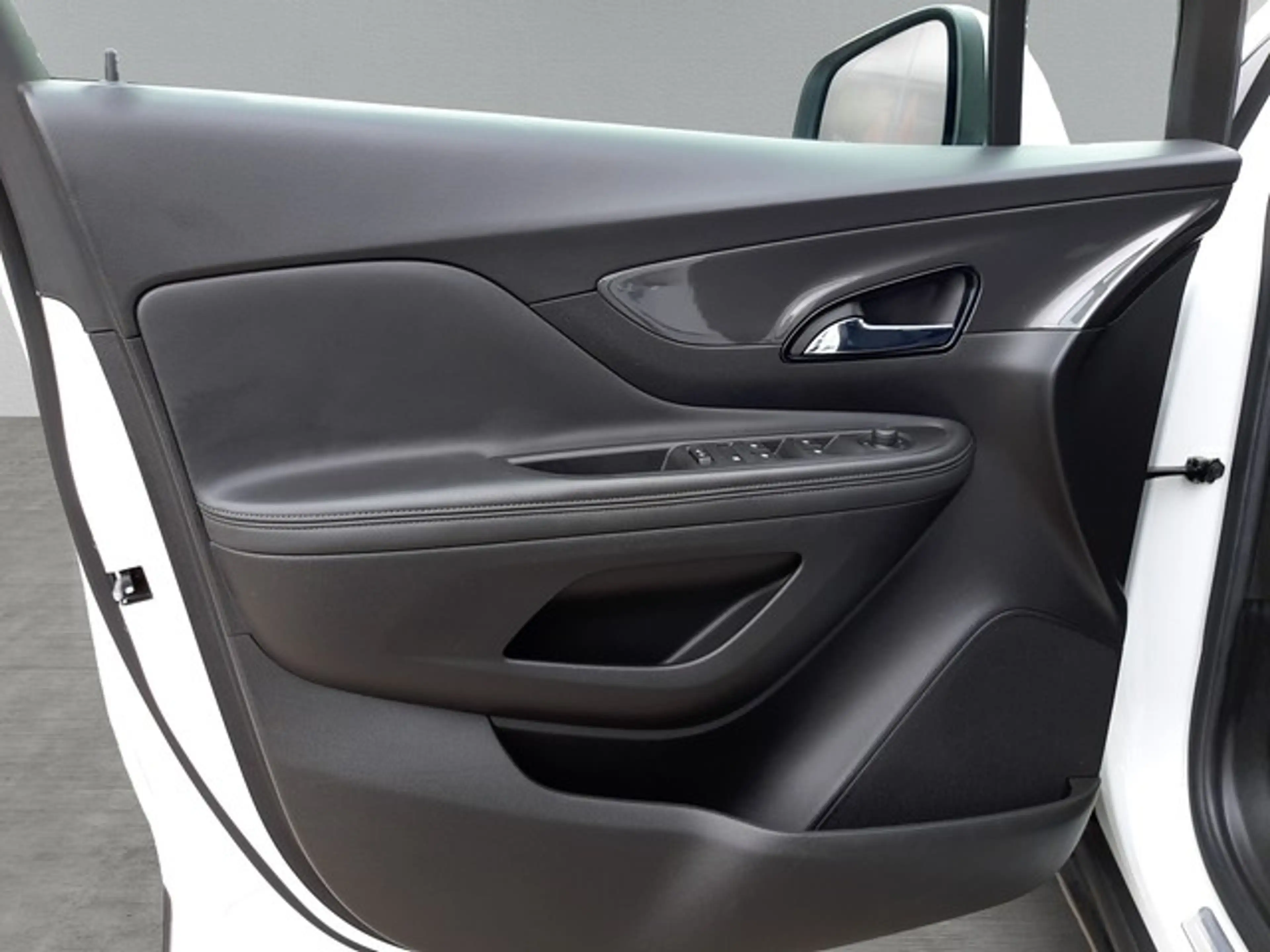 Opel Mokka X Allrad Innovation 1.4 Turbo AHK Navi PDC SHZ — photo 13