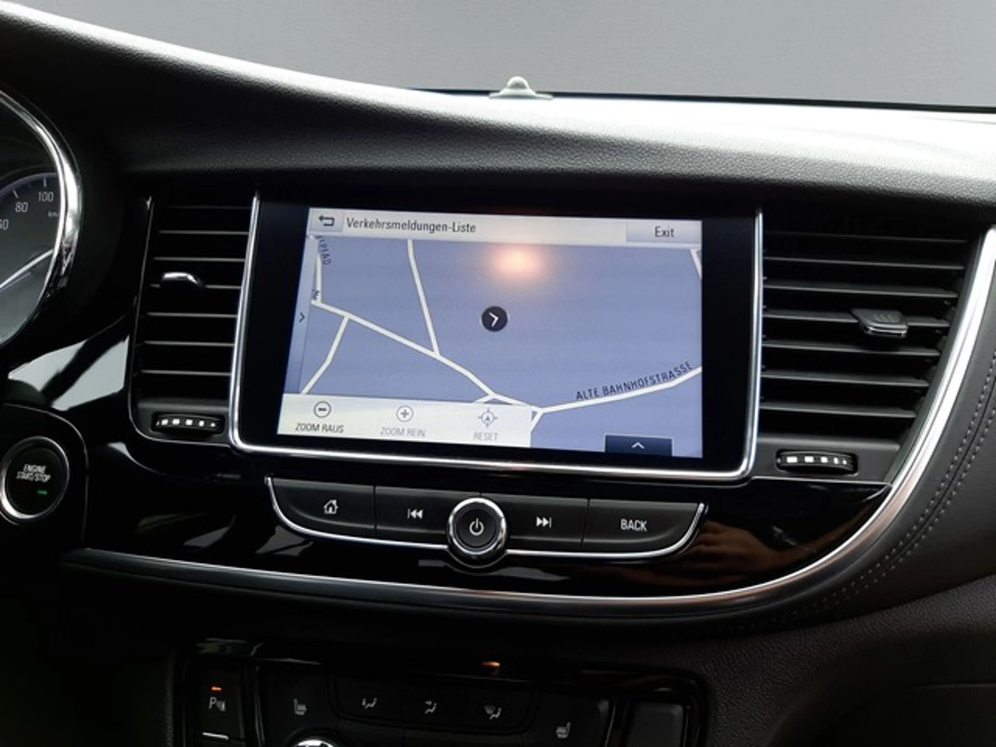 Opel Mokka X Allrad Innovation 1.4 Turbo AHK Navi PDC SHZ — photo 12
