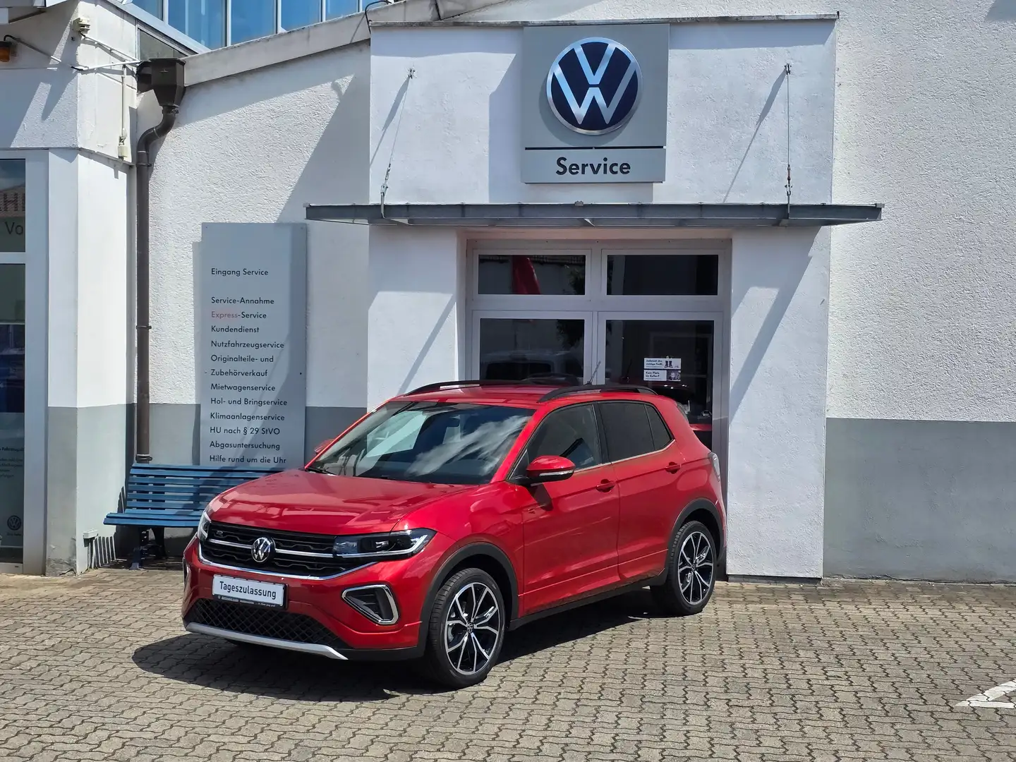 Volkswagen T-Cross R-Line 1.5 TSI DSG, Kamera, Keyless, ACC Rot - 1