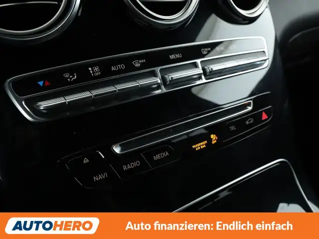 Mercedes-Benz GLC view 22