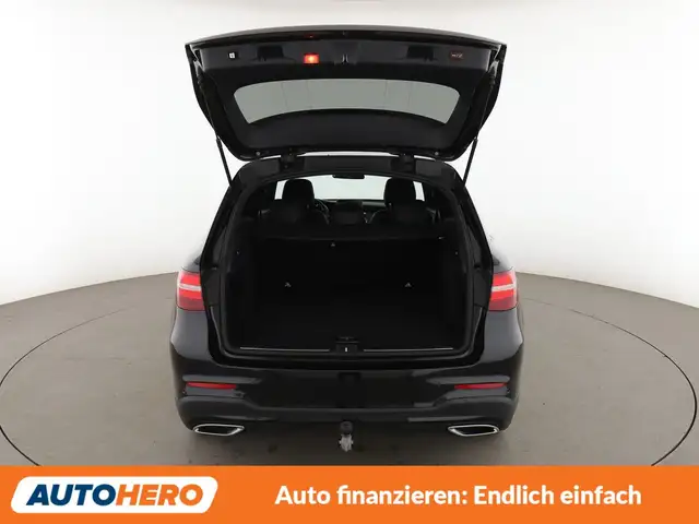 Mercedes-Benz GLC view 17
