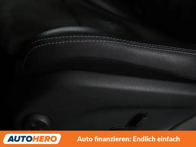 Mercedes-Benz GLC view 26