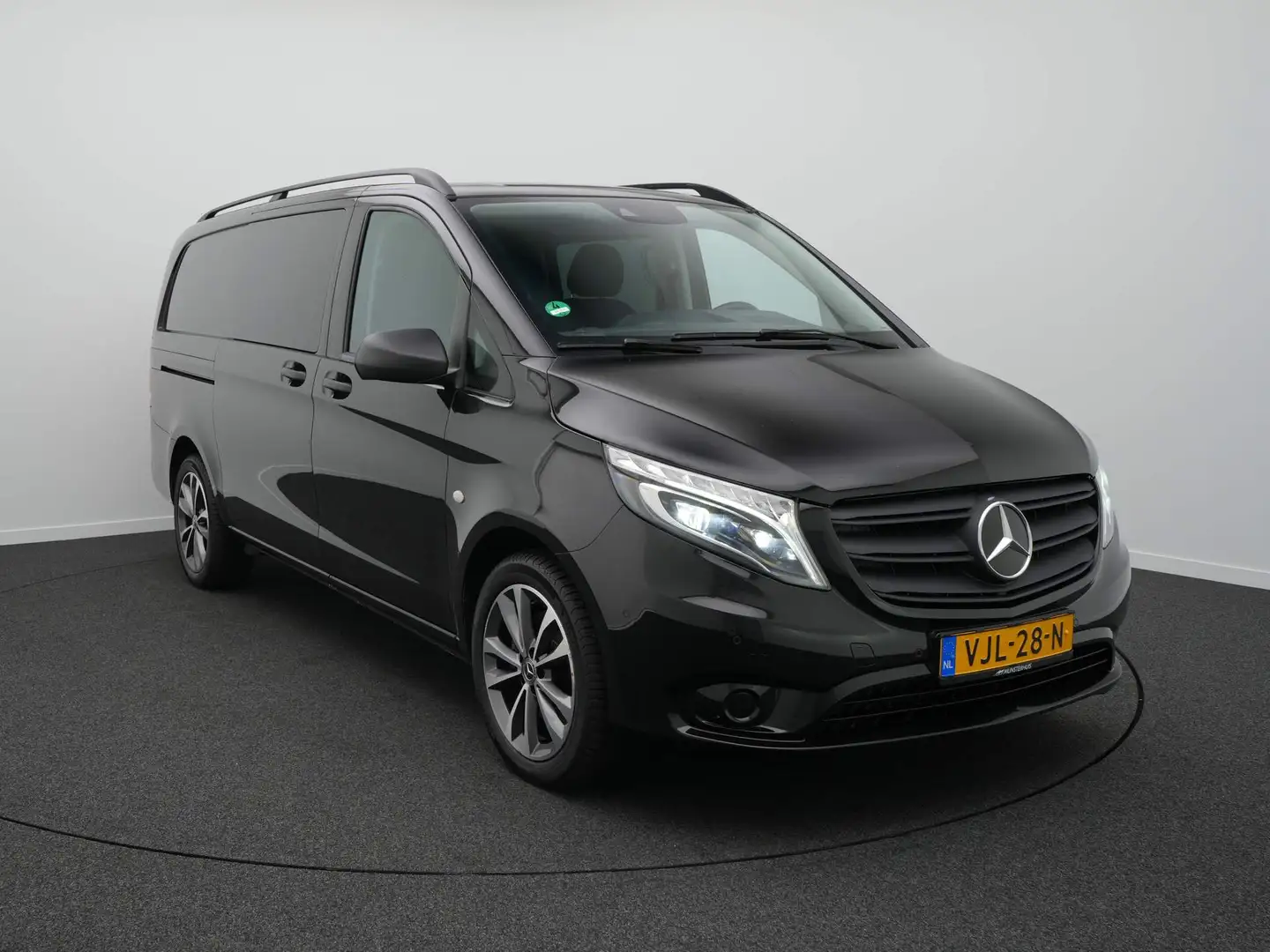 Mercedes-Benz Vito 119 CDI Lang DC Comfort - Dubbele cabine - Trekhaa Zwart - 2