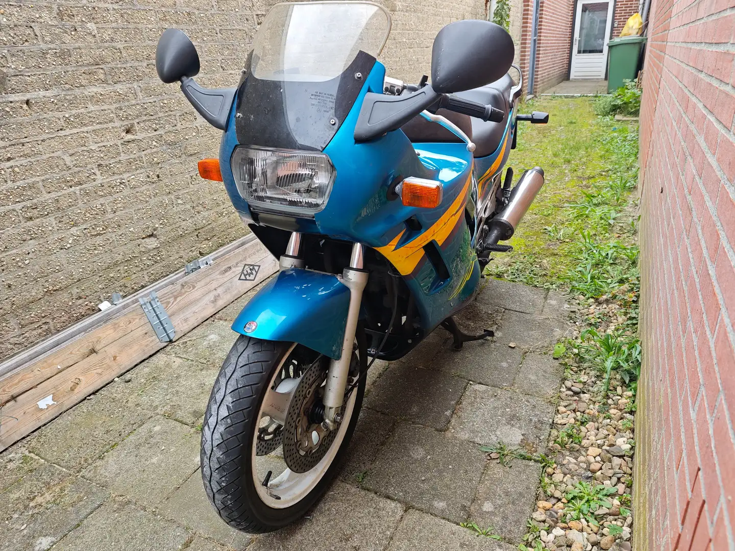 Suzuki GSX 600 GSX 600 F Blauw - 1