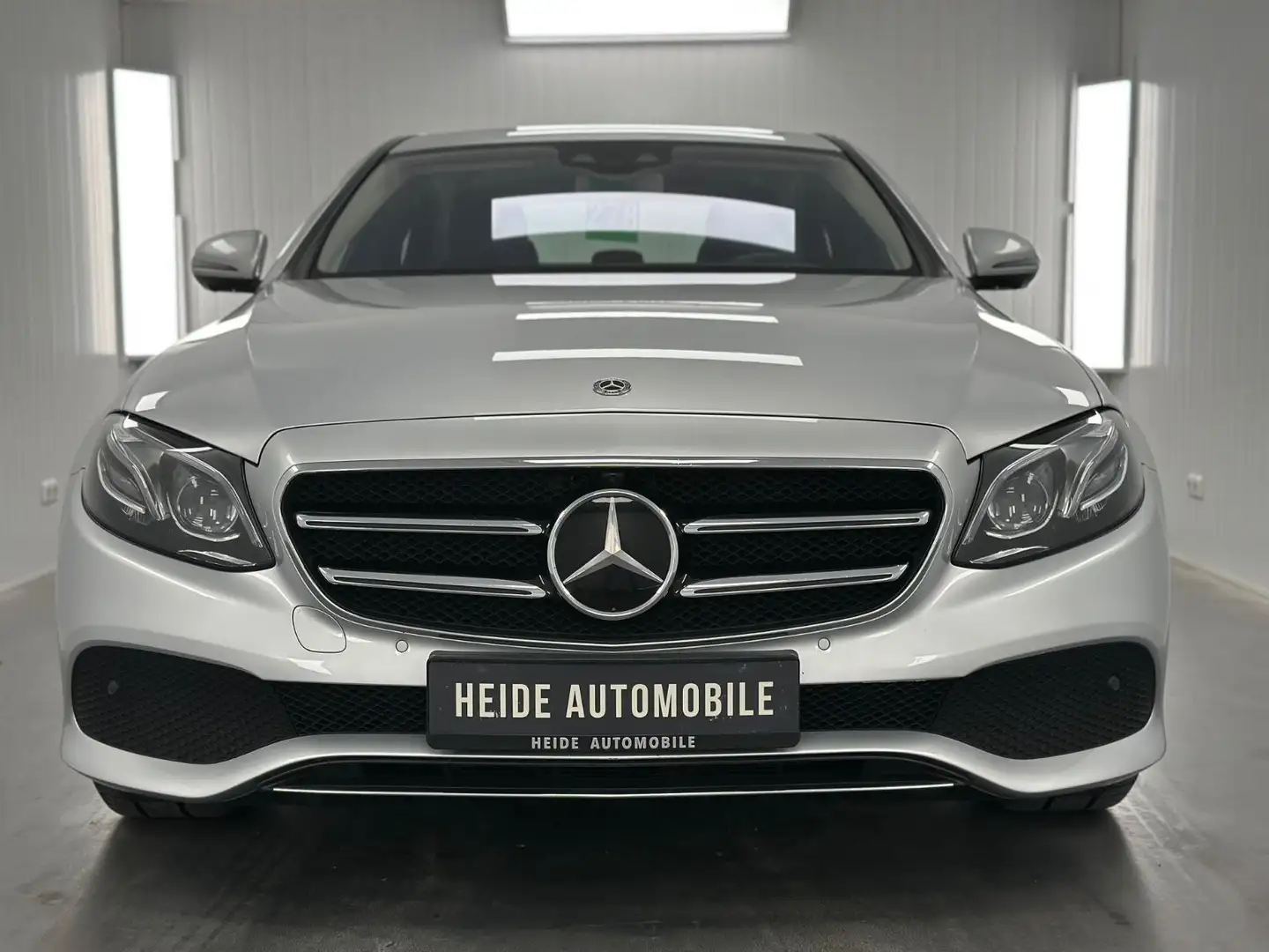 Mercedes-Benz E 450 4Matic 1. Hand Burmester 360° Massage Argent - 2