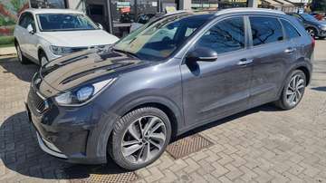 1.6 gdi hev Style dct my18