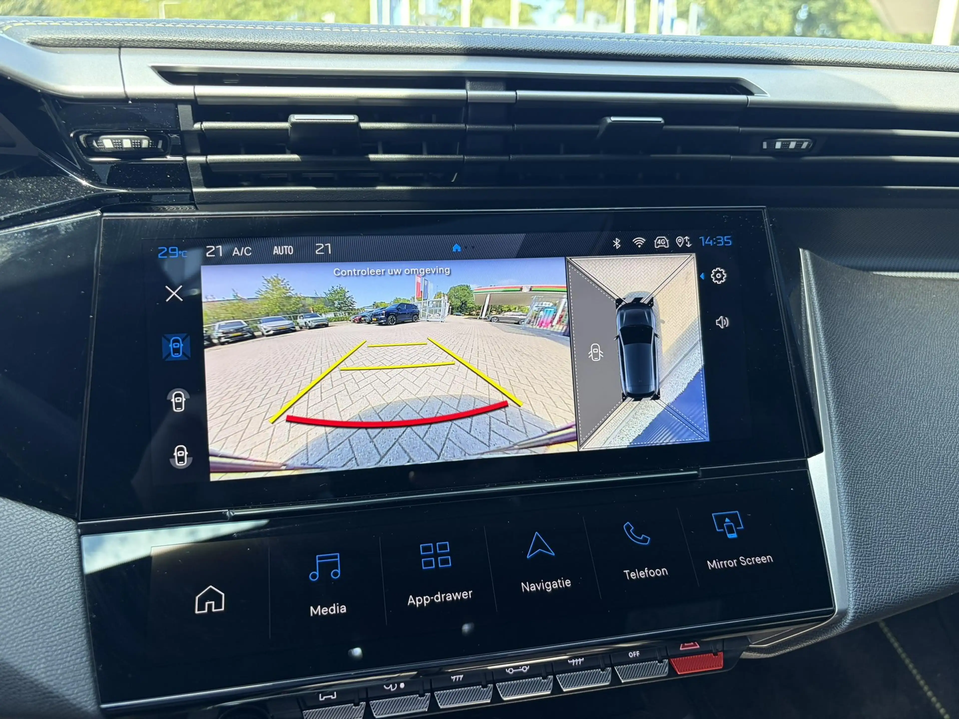 Peugeot 308 e-308 GT 54 kWh Panoramdak I Alcantara Executive i — photo 15