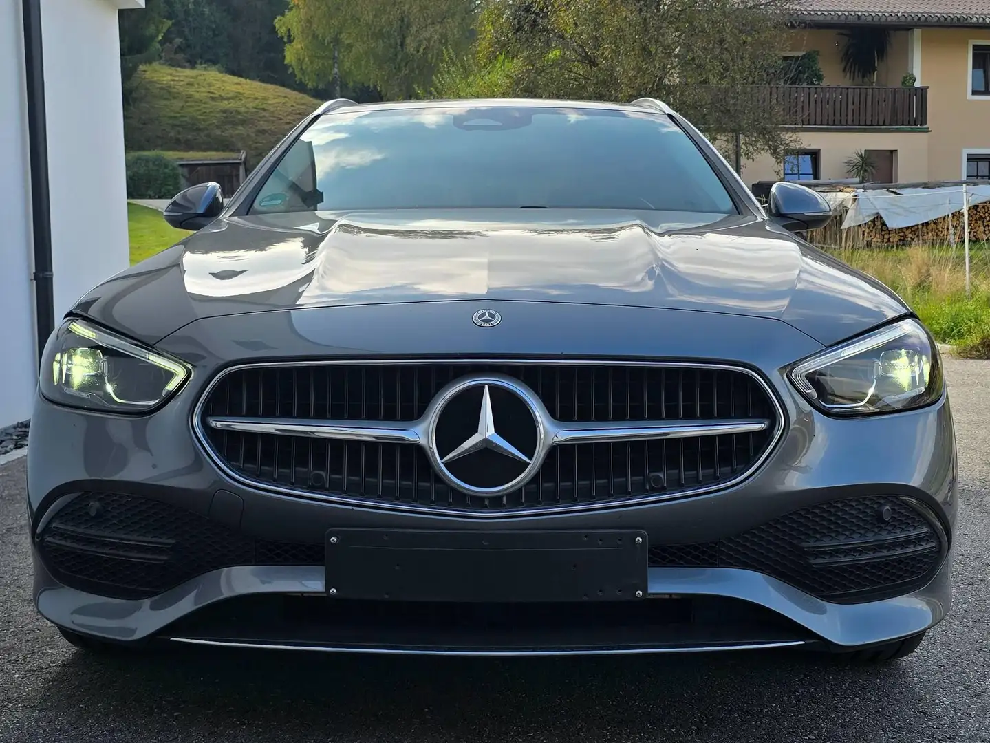 Mercedes-Benz C 300 C 300e T PHEV 25,4kWh  Aut. Grau - 1