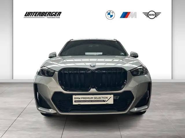 BMW X1 xDrive30e U11 XB2 Ansicht 4
