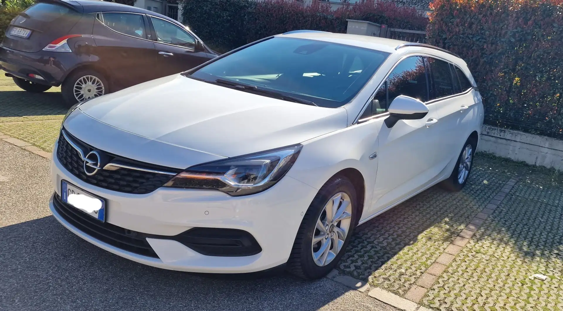 Opel Astra 5p 1.5 cdti Business Elegance s&s 122cv Bianco - 1