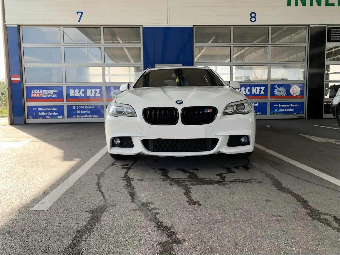 BMW 525 525d Touring Österreich-Paket Aut. - 1