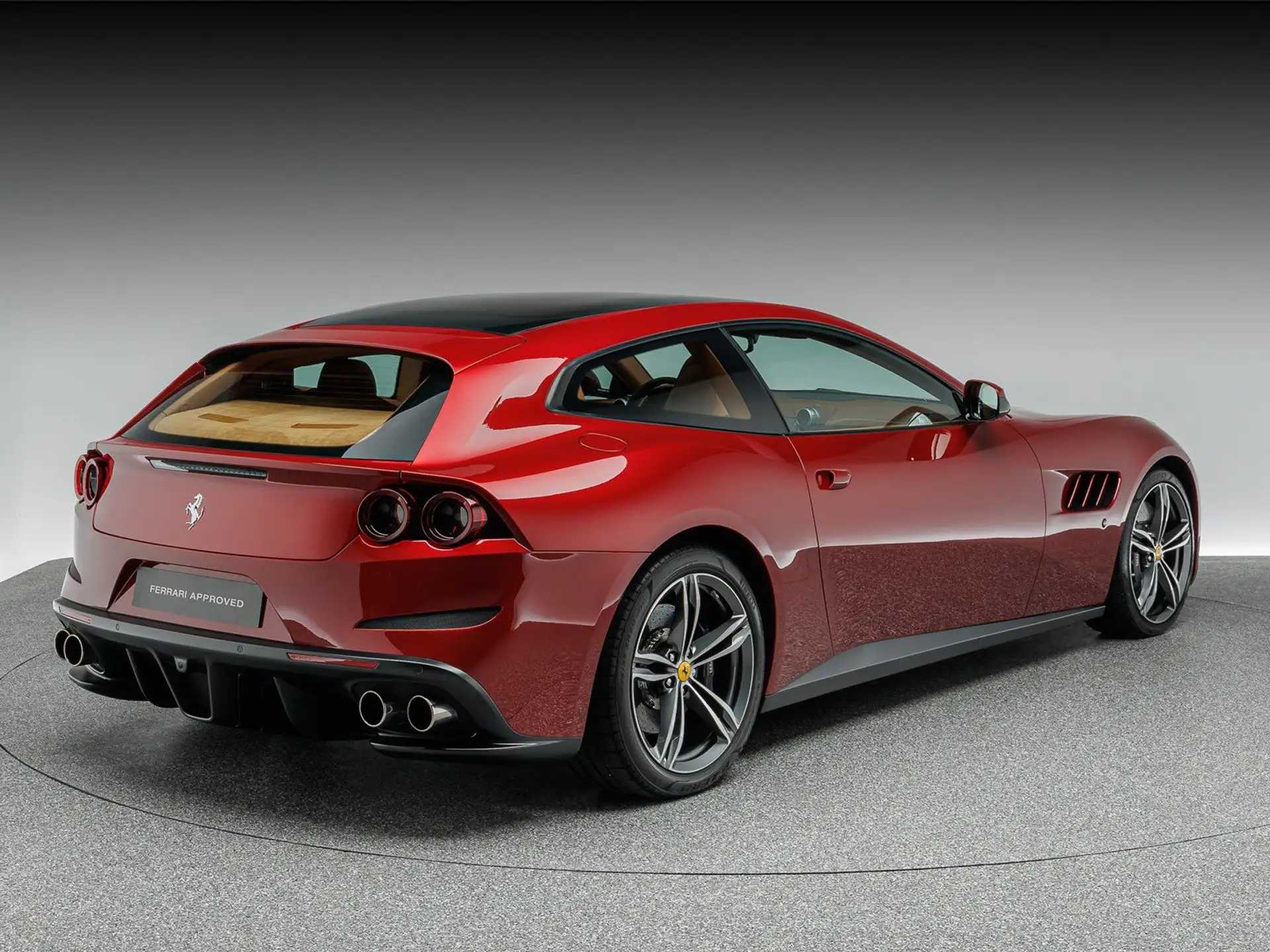 페라리 GTC4 루쏘 2017 빨강 사진 5