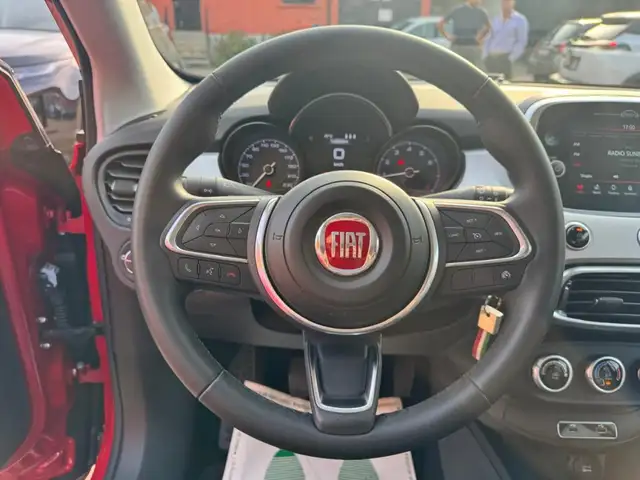 Fiat 500X view 9