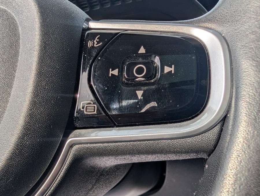 2018 Volvo XC90 T6 MOMENTUM PLUS * 7 PASS * BOOSTER CUSHION * POWE thumb 23