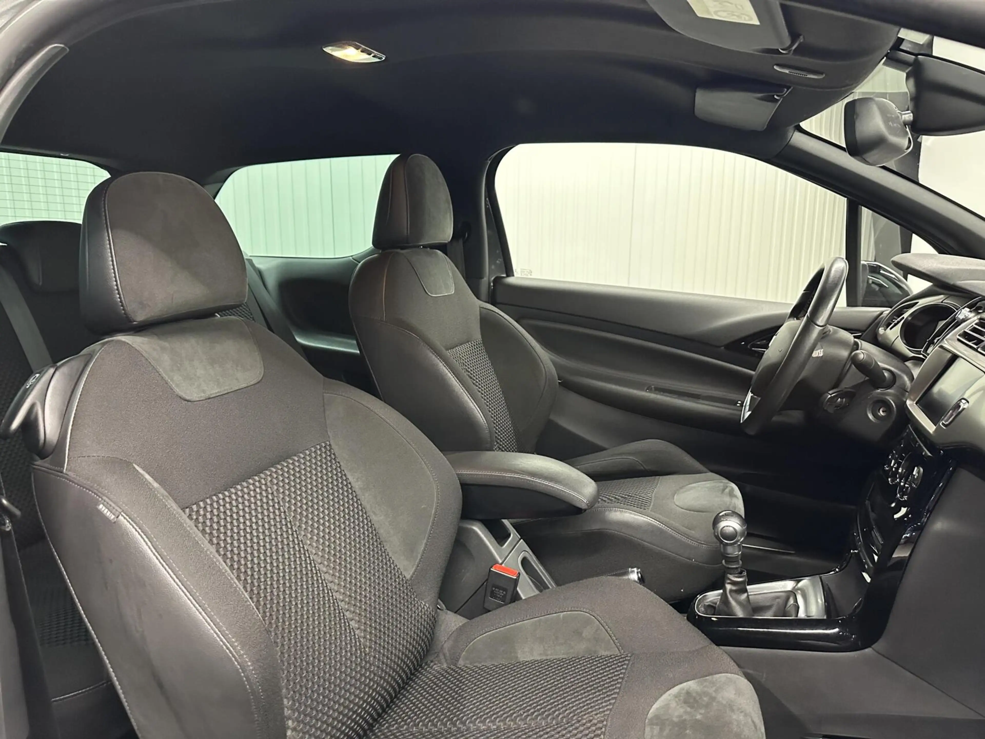 DS Automobiles DS 3 1.2 PureTech So Chic NAVIGATIE ECC CRUISE LM. — photo 12