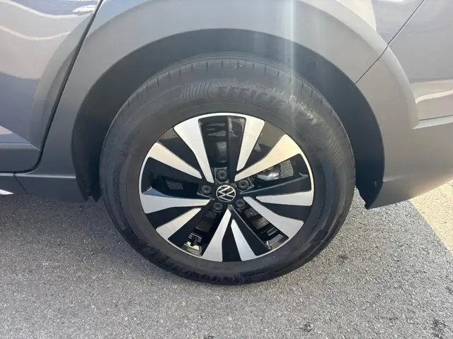 Volkswagen Taigo view 5