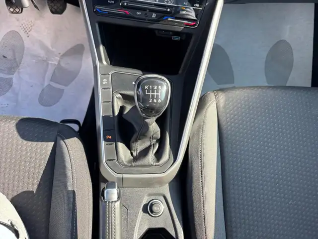 Volkswagen Taigo view 7