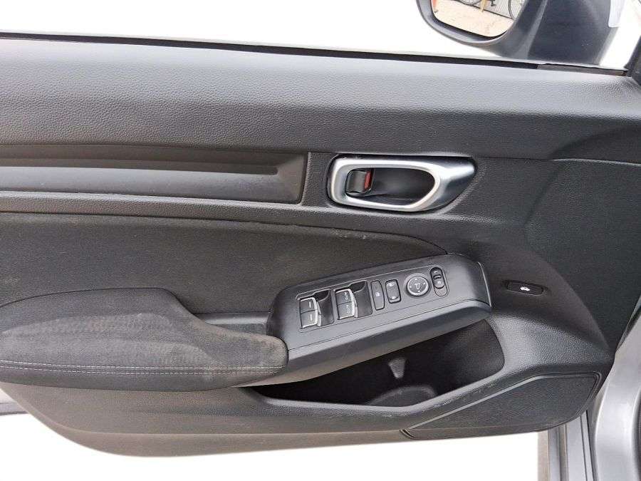 2022 Honda Civic LX CVT thumb 12