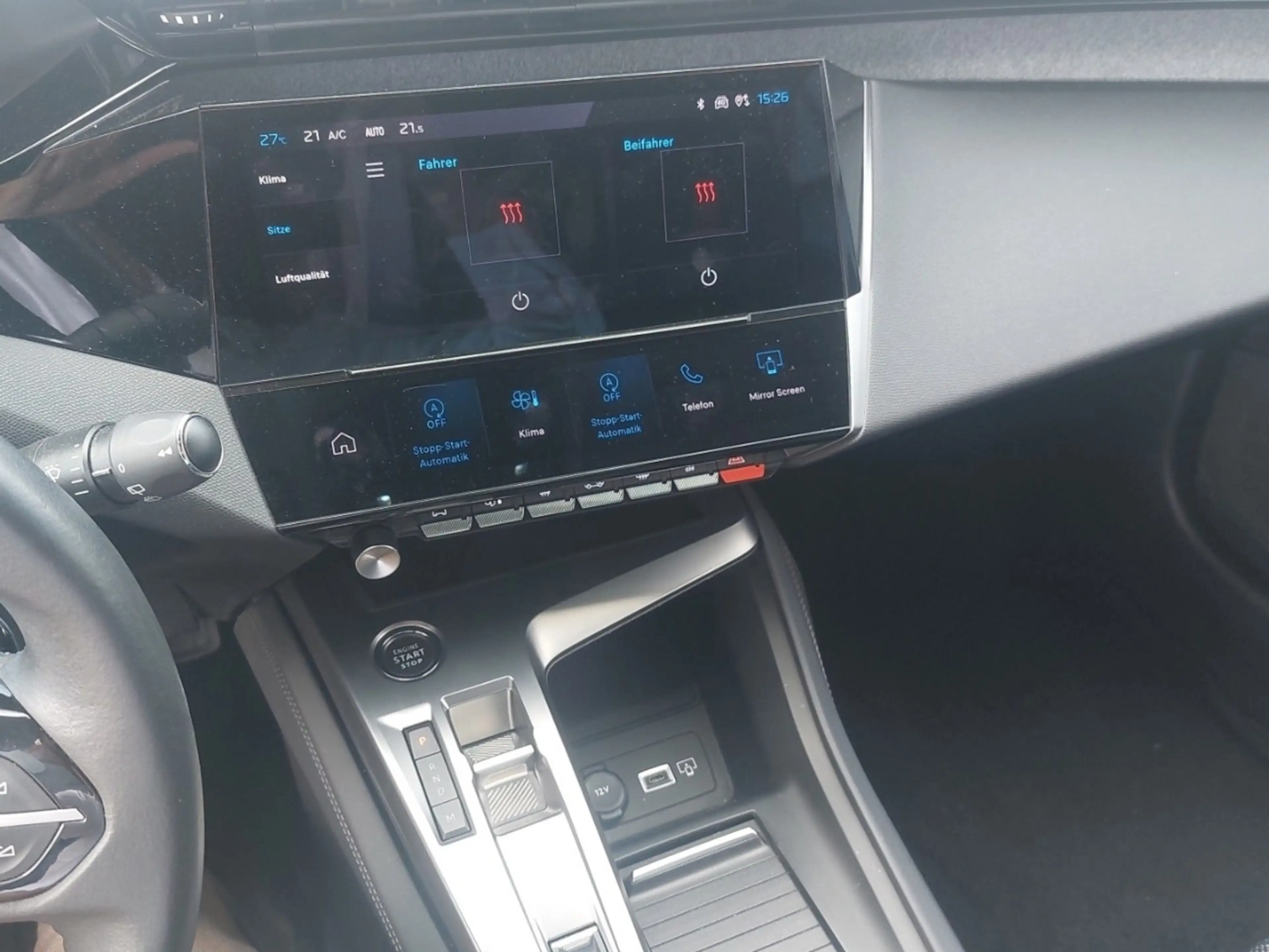 Peugeot 308 SW Allure PureTech 130 EAT8 — photo 14